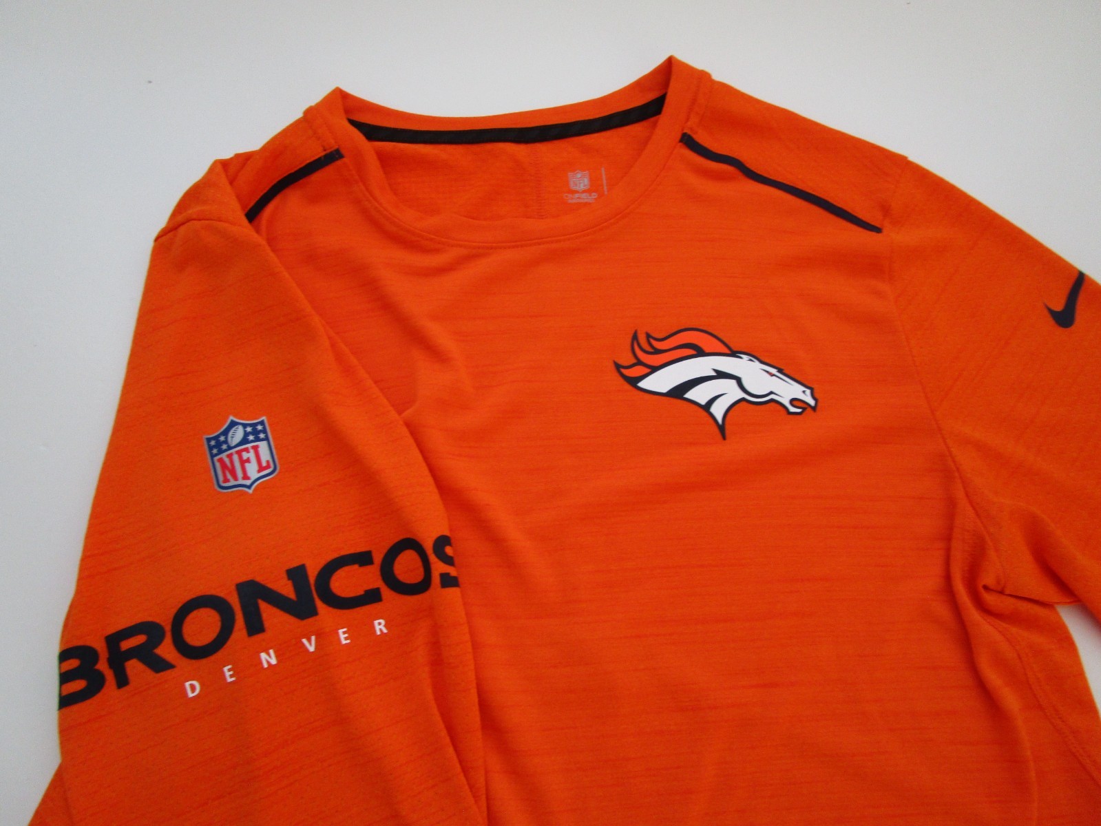 Mens Large Denver Broncos Shirt Nike Onfield Long Sleeve Orange Team Issue Mens Large Denver Broncos Shirt Nike Onfield Long Sleeve Orange Team Issue