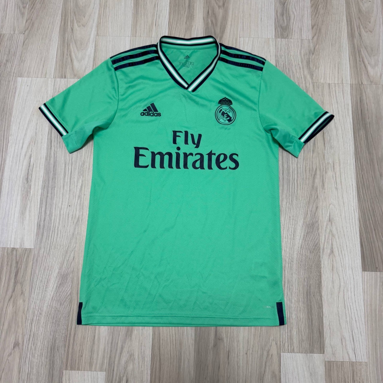 Adidas Real Madrid Third Jersey 2019 2020 Football Soccer Mint Shirt Sz S EH5128 Adidas Real Madrid Third Jersey 2019 2020 Football Soccer Mint Shirt Sz S EH5128