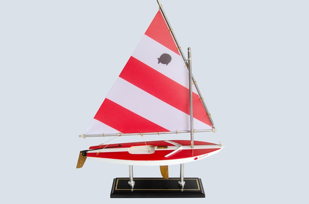 LK Wooden SUNFISH Model Sailboat Decoration 16\