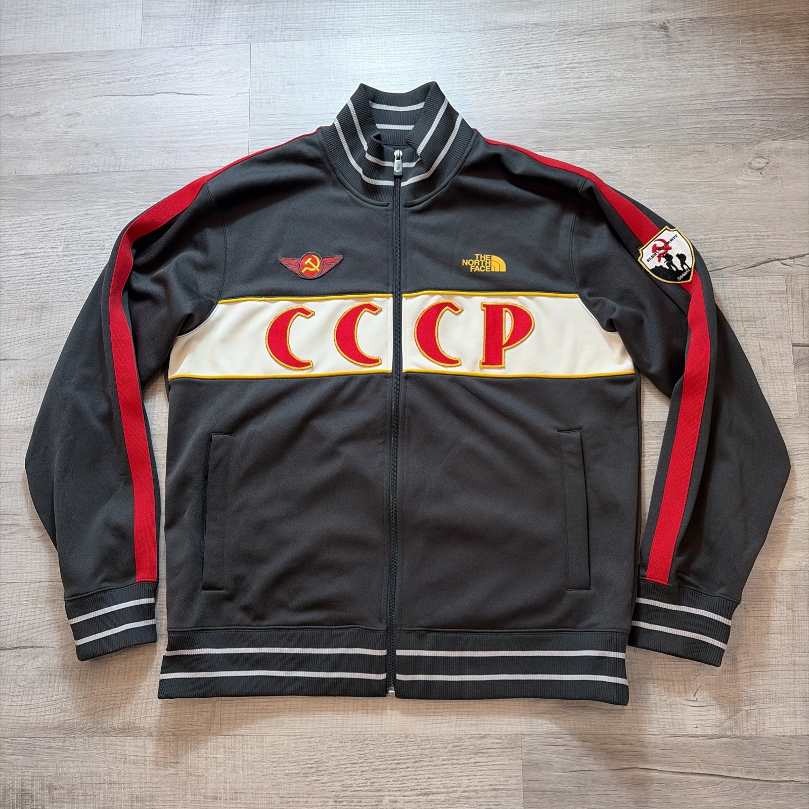 EUC THE NORTHFACE A5 SERIES CCCP TRACK JACKET SZ XL ELBRUS SUMMIT RUSSIA OLYMPIC