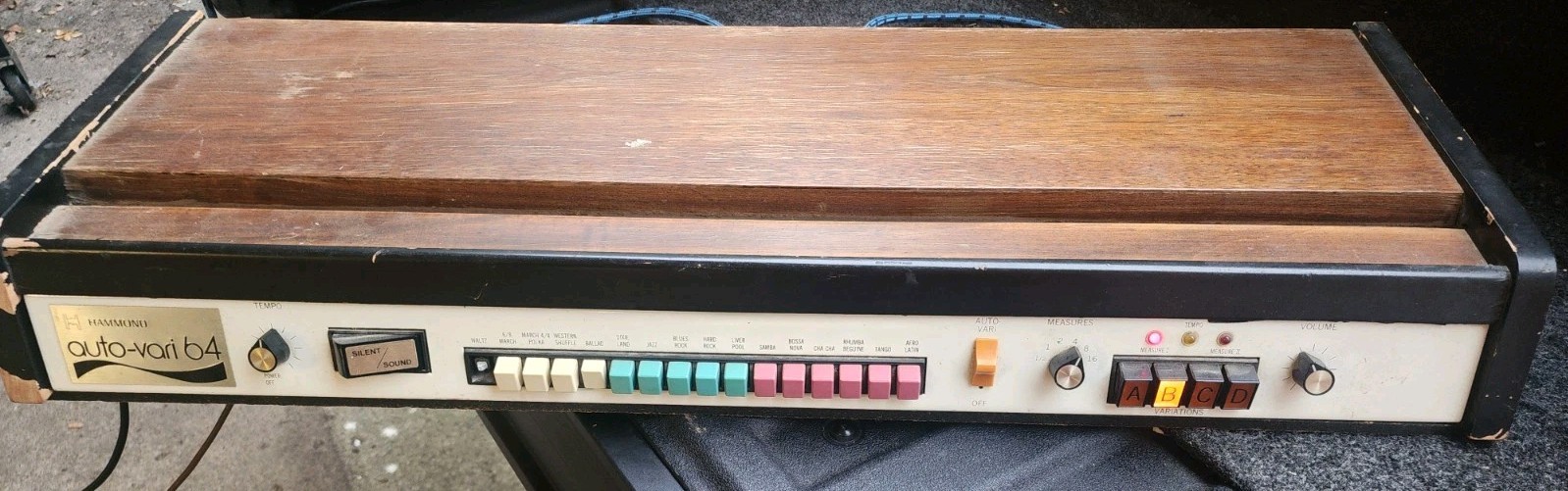 Vintage 1970s Hammond Auto-Vari 64 Analog Drum Machine Working Vintage 1970s Hammond Auto-Vari 64 Analog Drum Machine Working