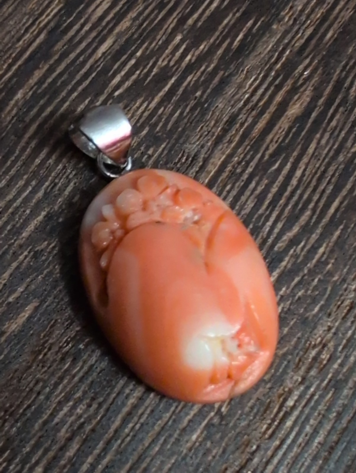 Estate Sale Gorgeous Genuine Salmon Pink Carved Pendant Top