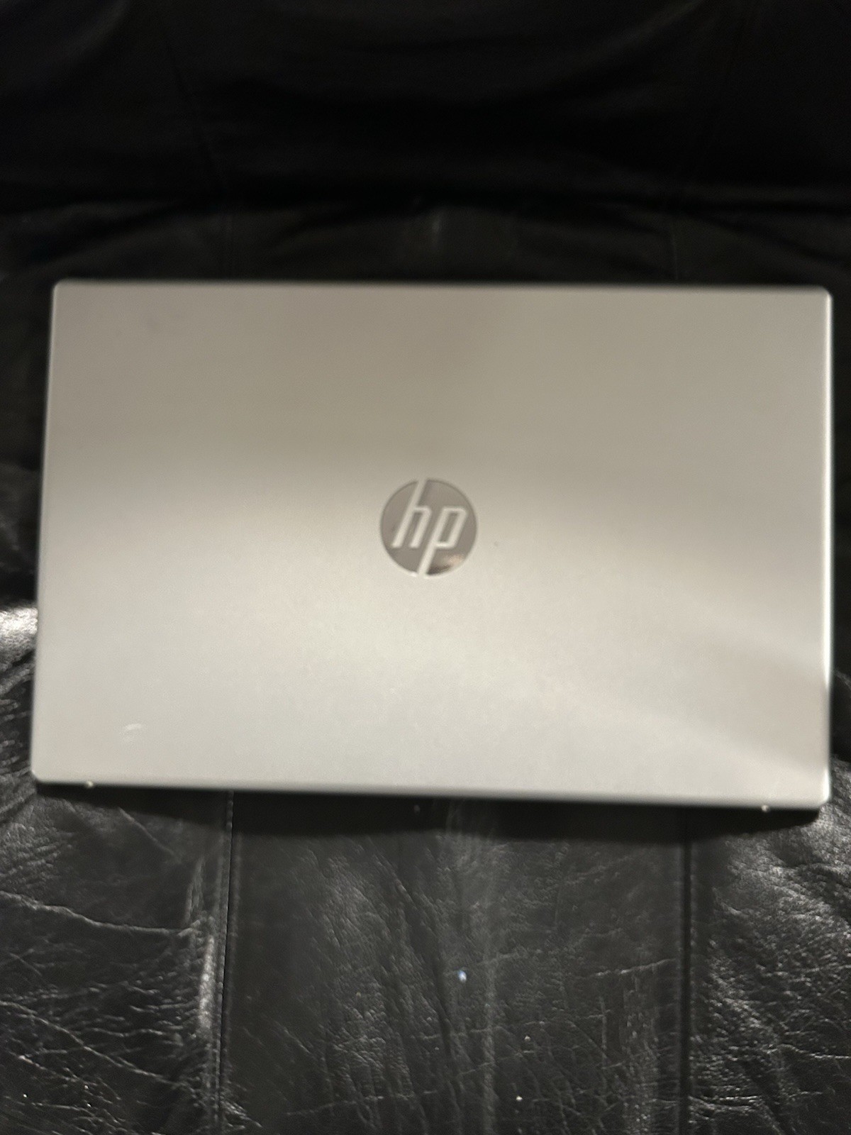 HP 15.6\