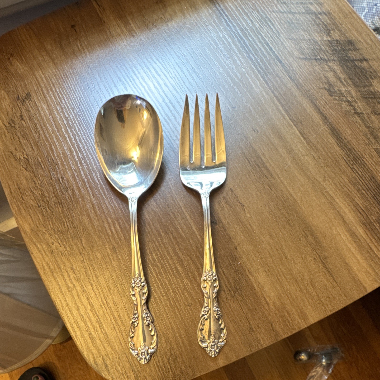Wm. Rogers Mfg. Co. Extra Plate Silverplate Spoon & Fork Set, 1900-1940 Wm. Rogers Mfg. Co. Extra Plate Silverplate Spoon & Fork Set, 1900-1940