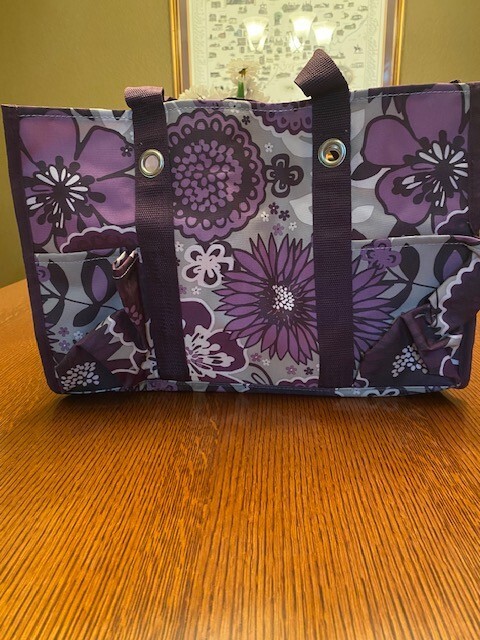 Thirty One Organizing Utility tote 31 Bag Plum Awesome Blossom Thirty One Organizing Utility tote 31 Bag Plum Awesome Blossom