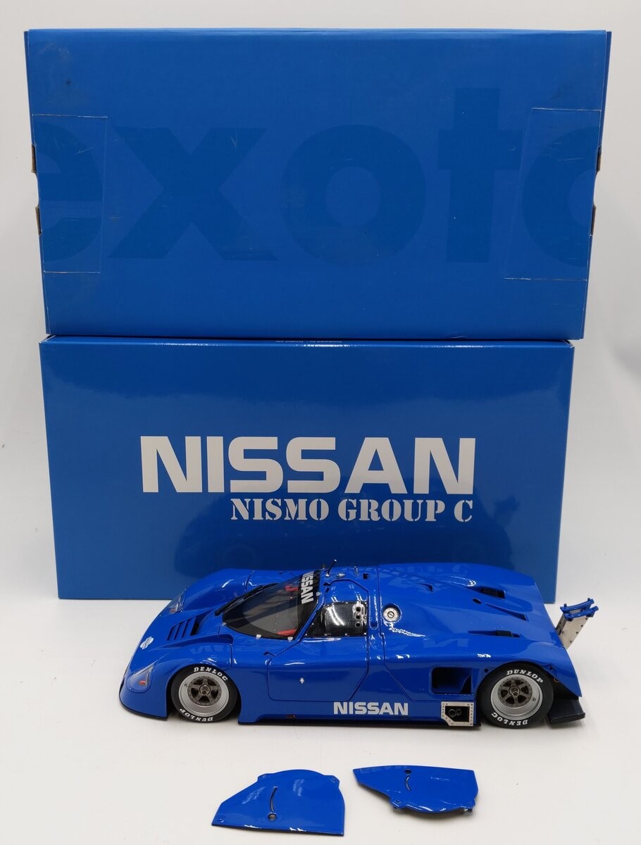 AutoArt 89778 1:18 1997 Nissan R390 GT1 Test Car EX/Box