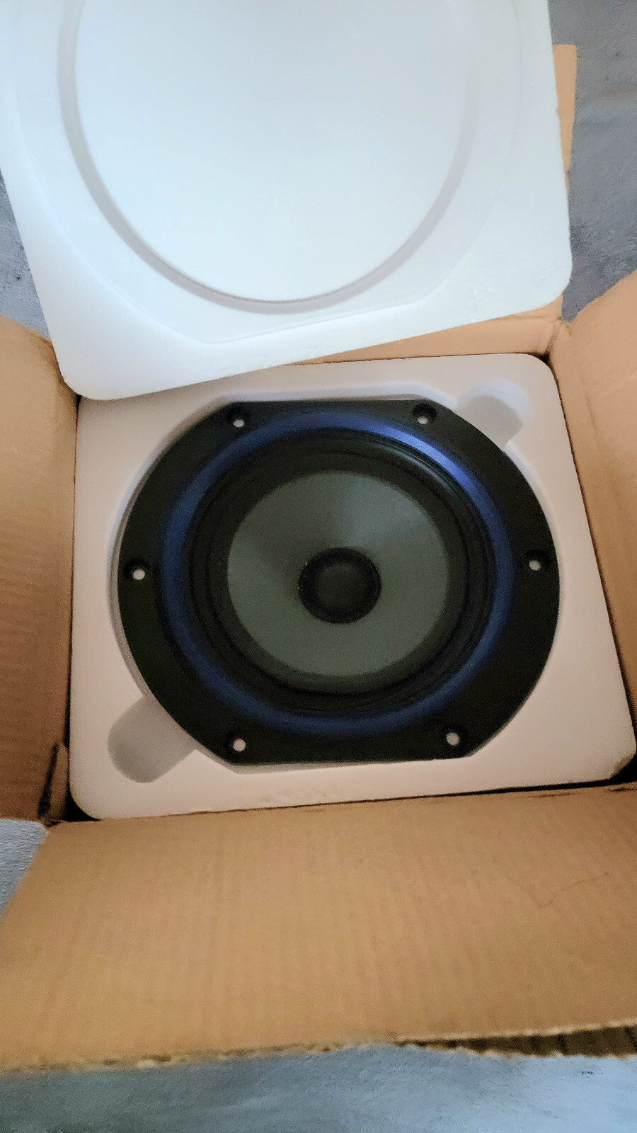 Vintage B&W Speaker 220-330 Woofer, New Old Stock IOB, Tested BZ 200/16 Vintage B&W Speaker 220-330 Woofer, New Old Stock IOB, Tested BZ 200/16