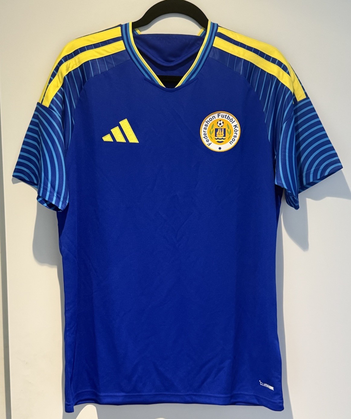 . Curaçao 2026 Adidas Home Soccer Football Jersey Shirt LE3408 Curacao Medium . Curaçao 2026 Adidas Home Soccer Football Jersey Shirt LE3408 Curacao Medium