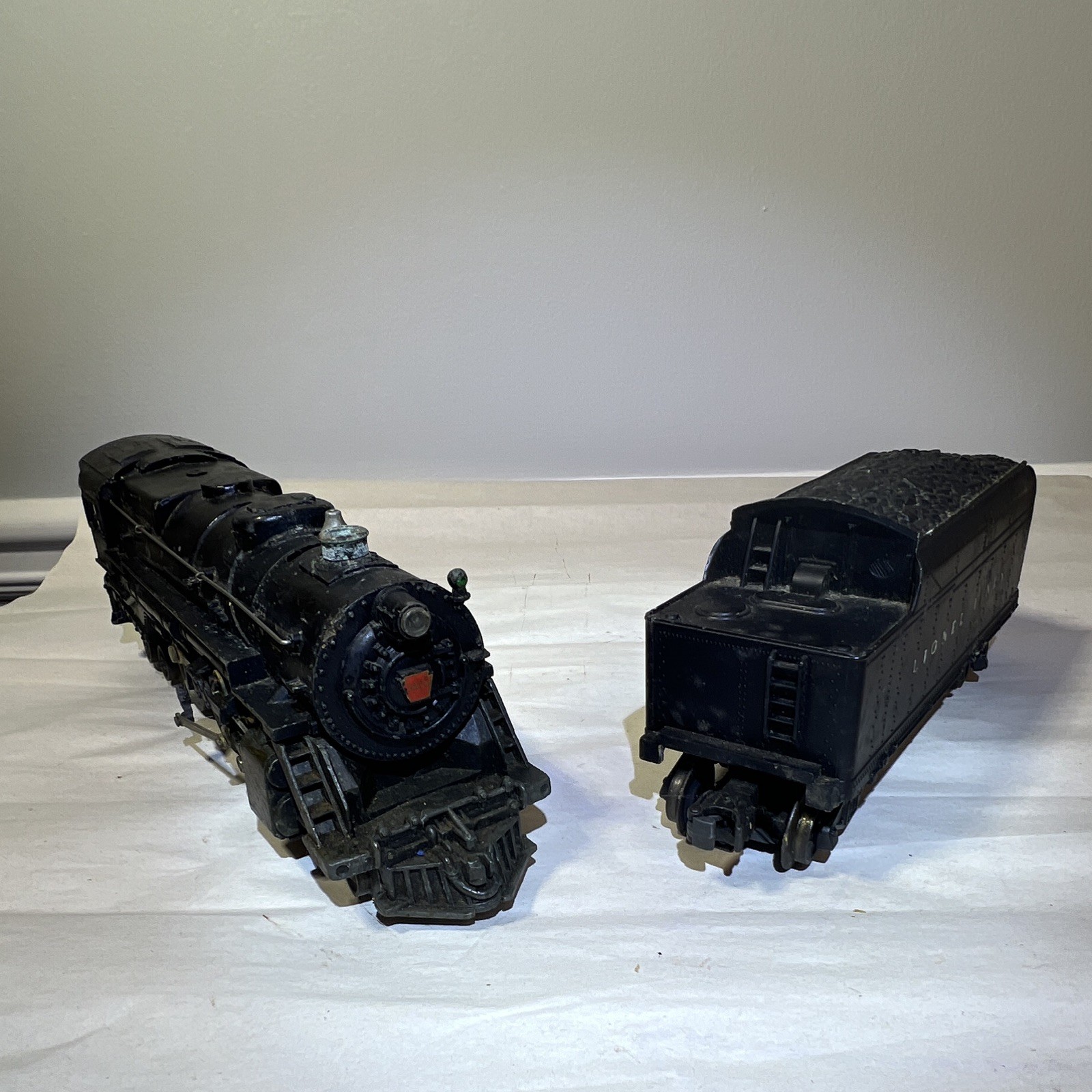 Lionel #2025 Vintage O Gauge 1:48 2-6-2 Steam Locomotive and Tender - AS-IS Lionel #2025 Vintage O Gauge 1:48 2-6-2 Steam Locomotive and Tender - AS-IS