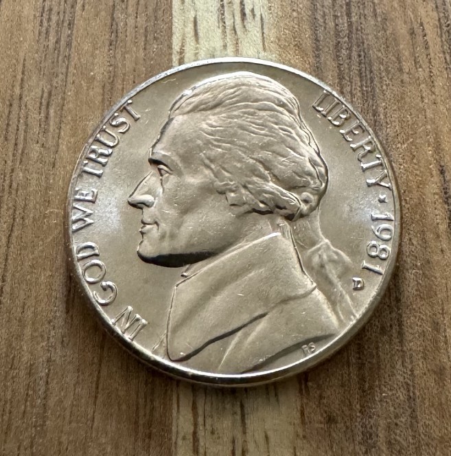 1981 D UNCIRCULATED JEFFERSON NICKEL ** ** 1981 D UNCIRCULATED JEFFERSON NICKEL ** **