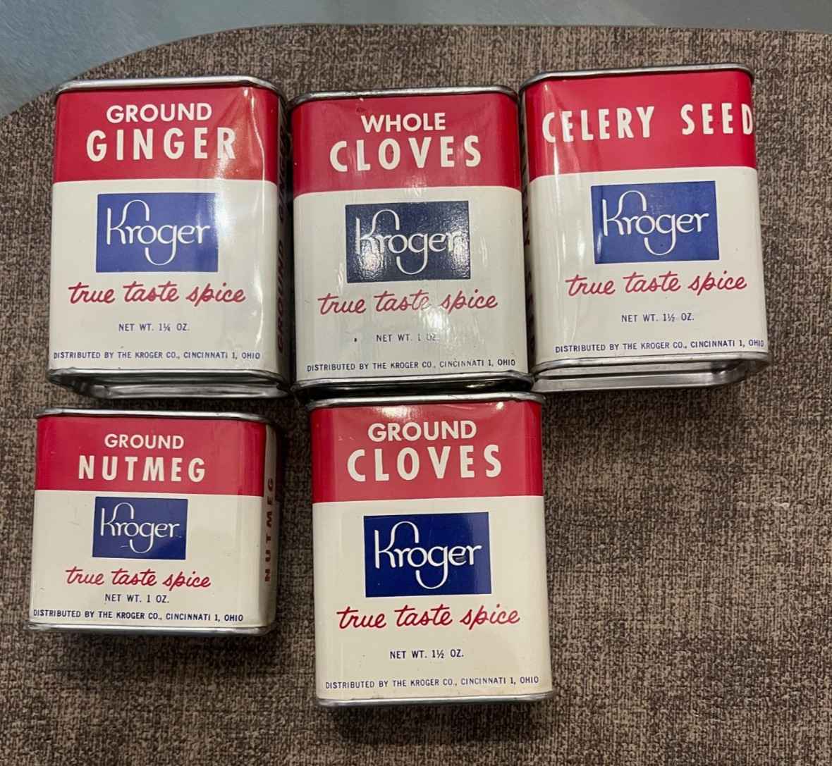 5 Vintage Kroger Spice Tin Set of 5 1950s 5 Vintage Kroger Spice Tin Set of 5 1950s