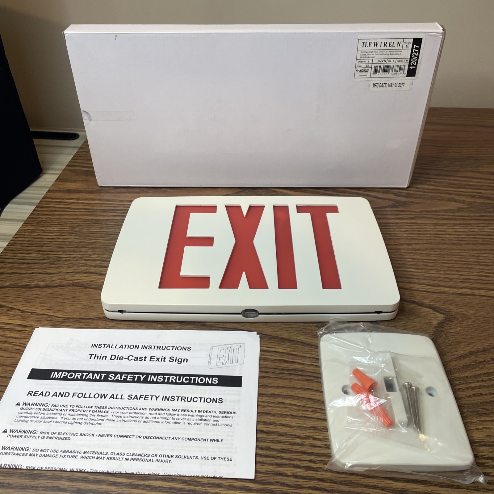 NEW Lithonia Lighting LED Exit Sign, TLE W 1  R EL N 120/277V Brand New
