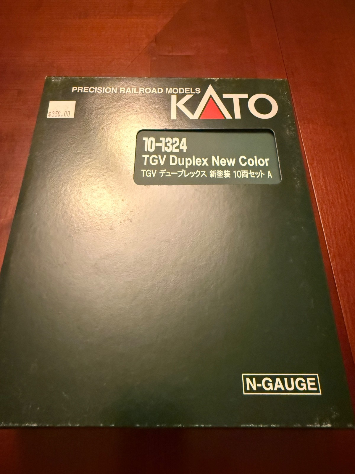KATO PRECISION RAILROAD MODELS (10-1324) KATO PRECISION RAILROAD MODELS (10-1324)