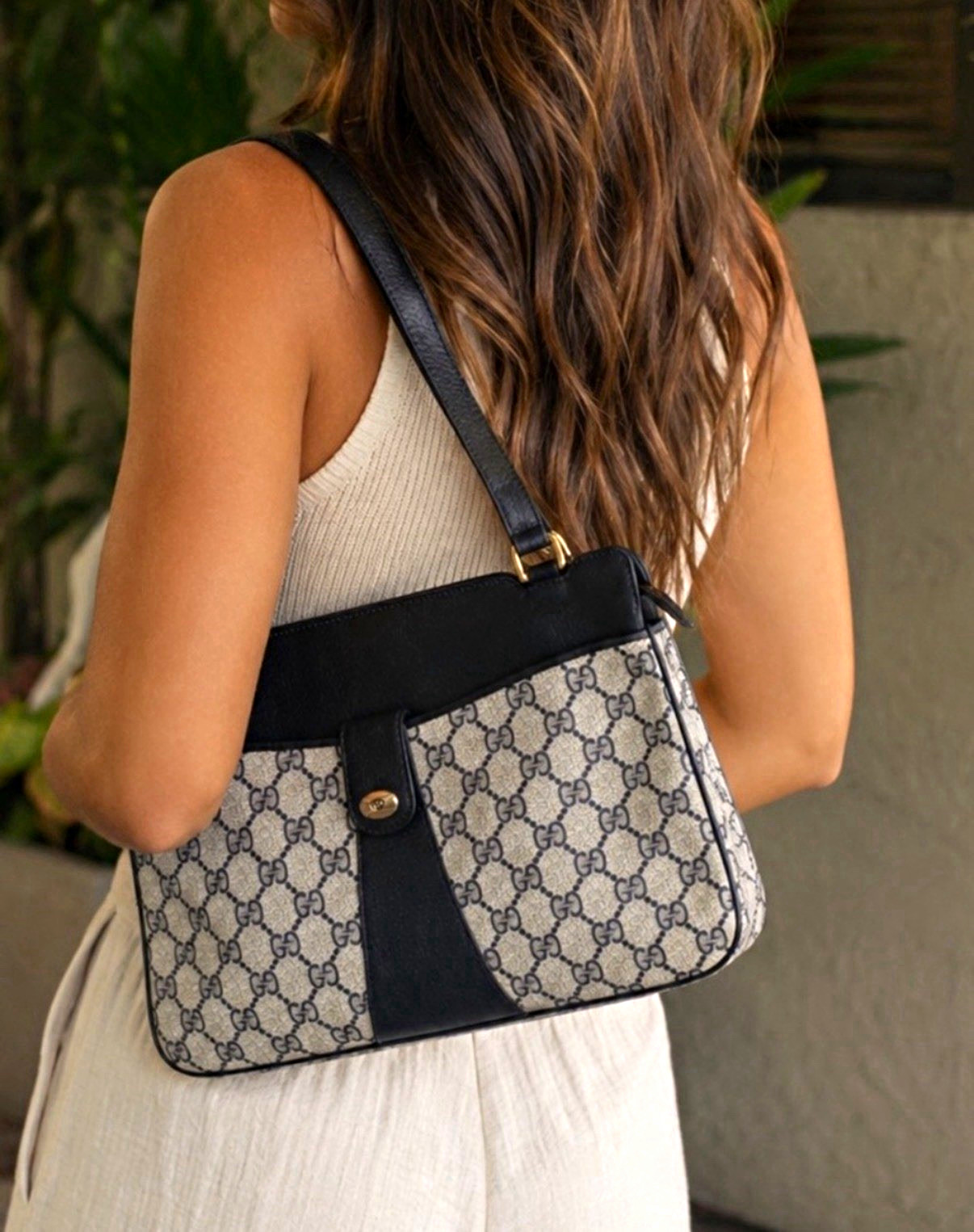 Authentic 1980s Gucci GG Monogram Navy Blue Zip Shoulder Bag
