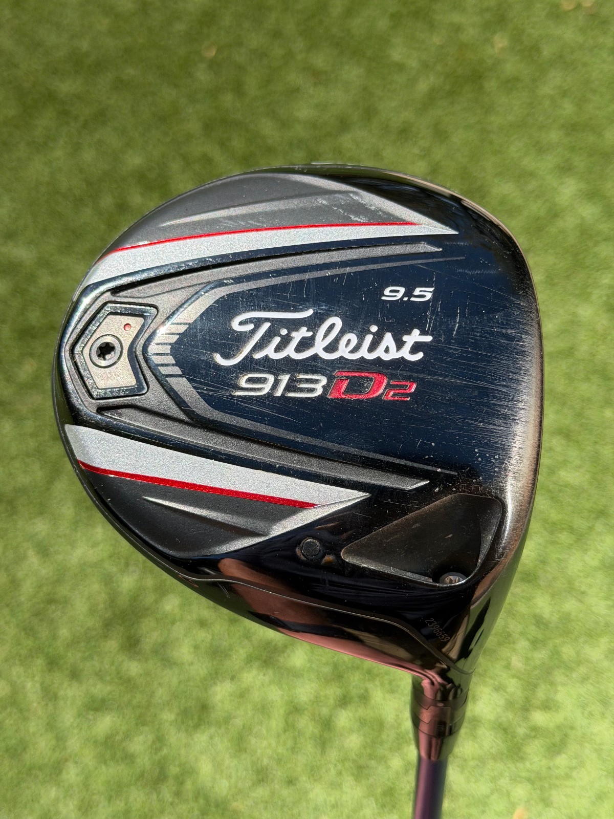 Titleist 913D2 9.5° Driver Regular Mitsibushi Diamana 62 x5ct Good w/ Headcover