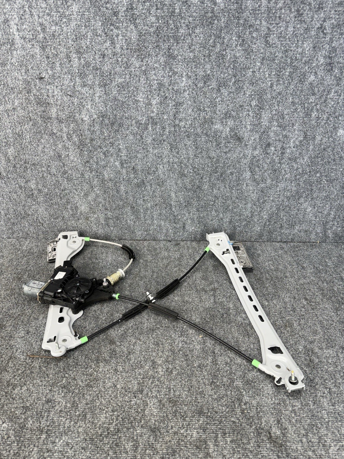 14-19 Chevrolet Corvette C7 Grandsport Right Window Regulator w/Motor OEM 14-19 Chevrolet Corvette C7 Grandsport Right Window Regulator w/Motor OEM