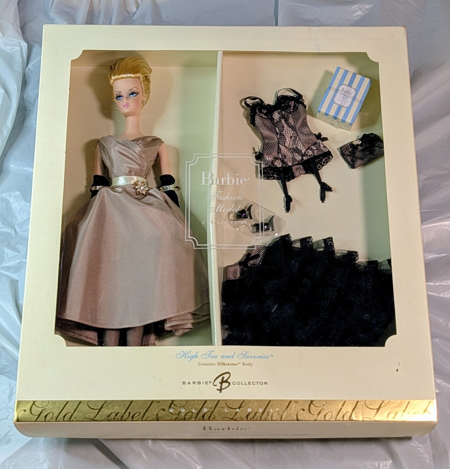 Barbie Silkstone High Tea and Savories Giftset Gold Label BFMC NRFB Mattel J0957