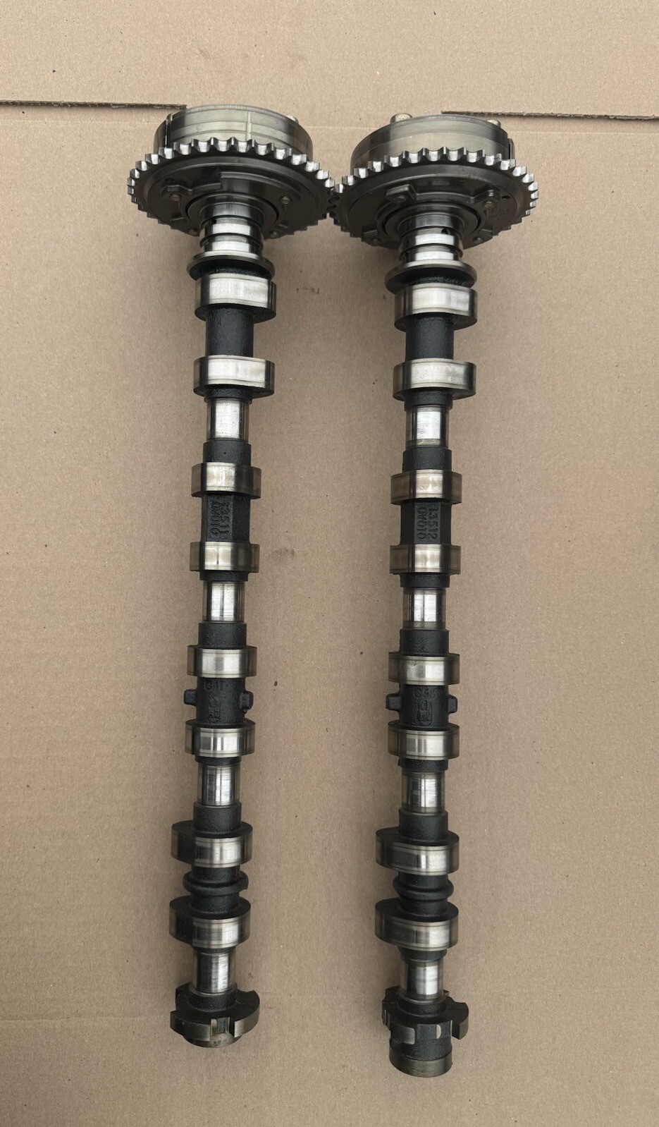 10-17 Toyota Camry 2.5L Engine Camshaft Set Intake & Exhaust OEM