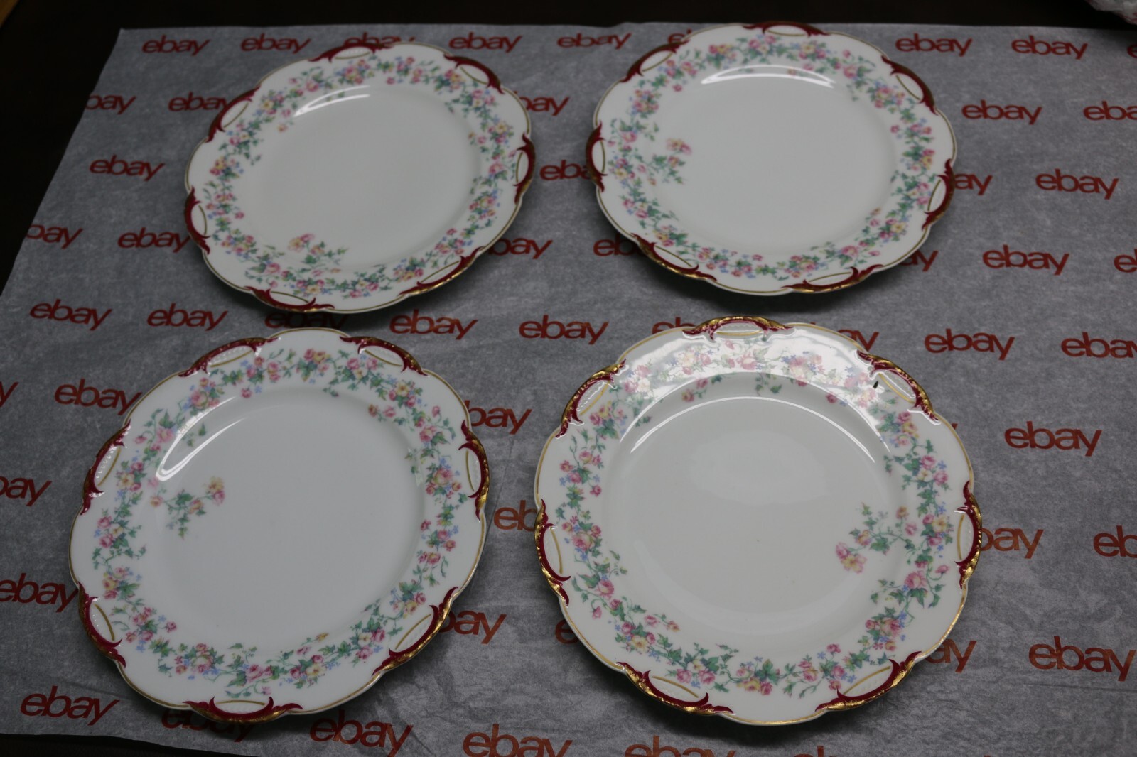 4 INCREDIBLY BEAUTIFUL antique Haviland Limoges pink rose w/ gold rim 9\