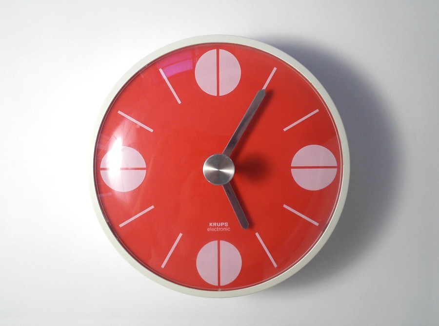 Vintage groovy 1971 KRUPS CHRON wall CLOCK red with stainless hands Vintage groovy 1971 KRUPS CHRON wall CLOCK red with stainless hands