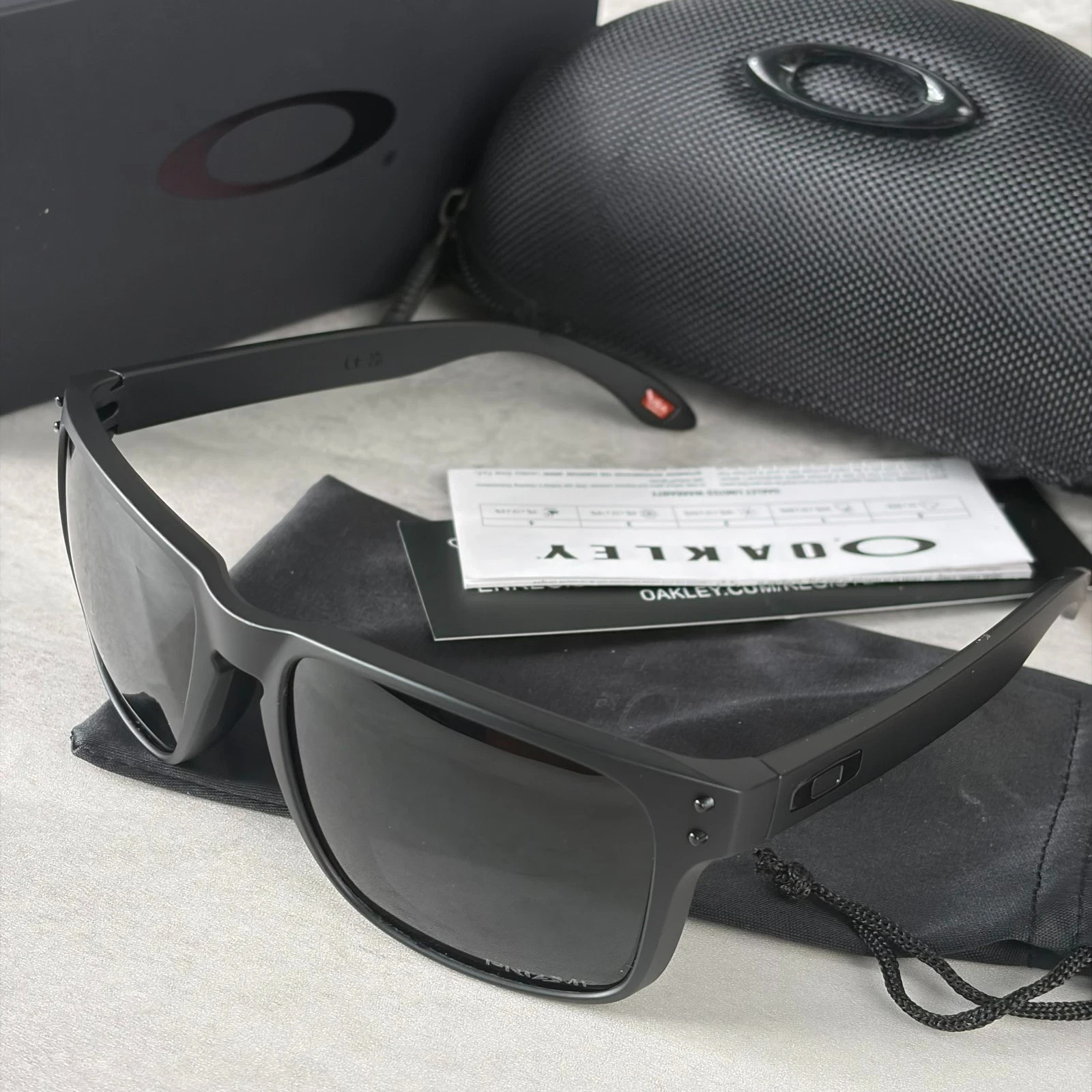 Oakley 0OO9417 Men\'s Holbrook XL Sunglasses