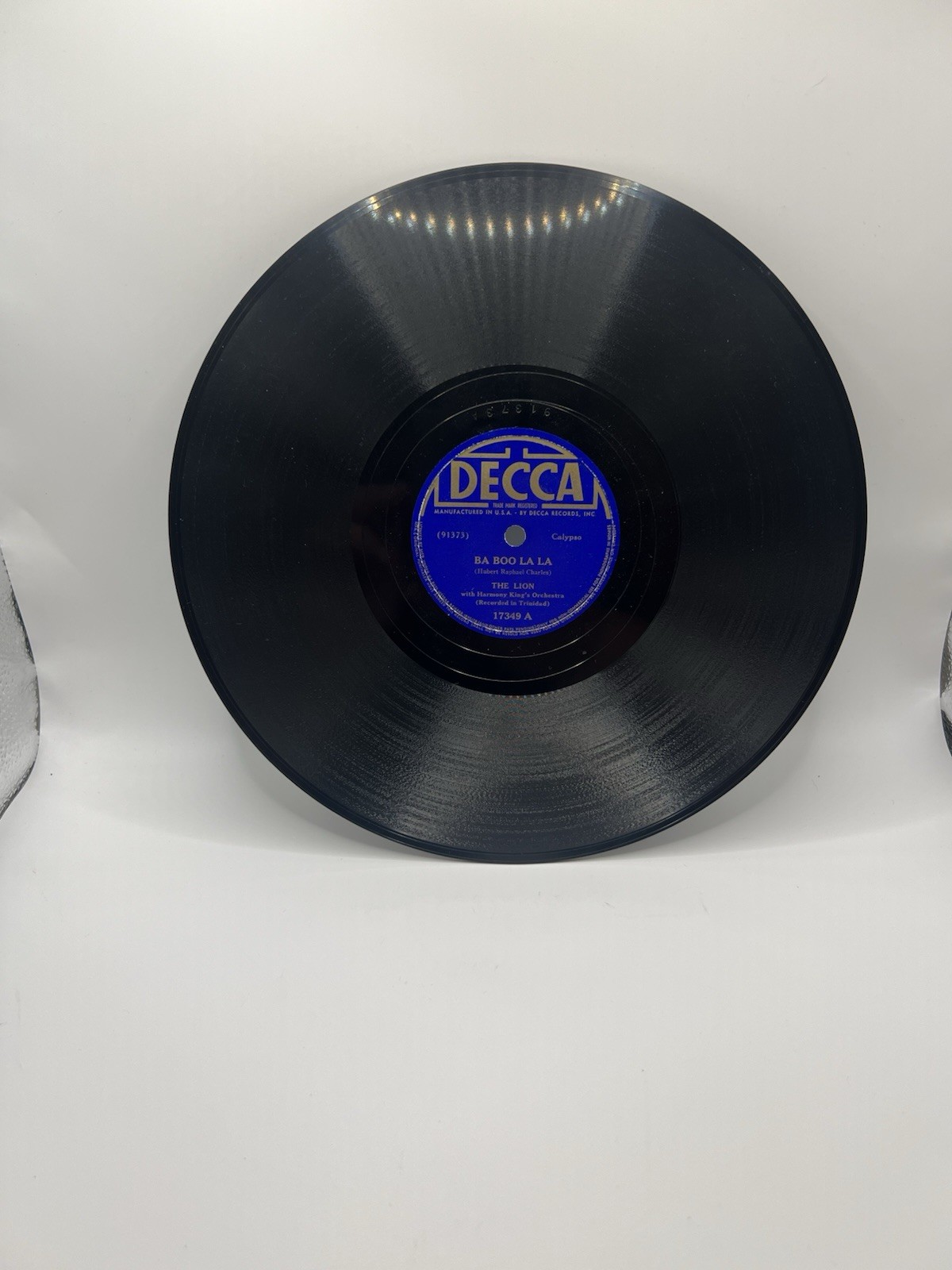 RARE 1930s Calypso 78 Decca 17349 Seven Skeletons Found in the Yard / Lion E-⁠