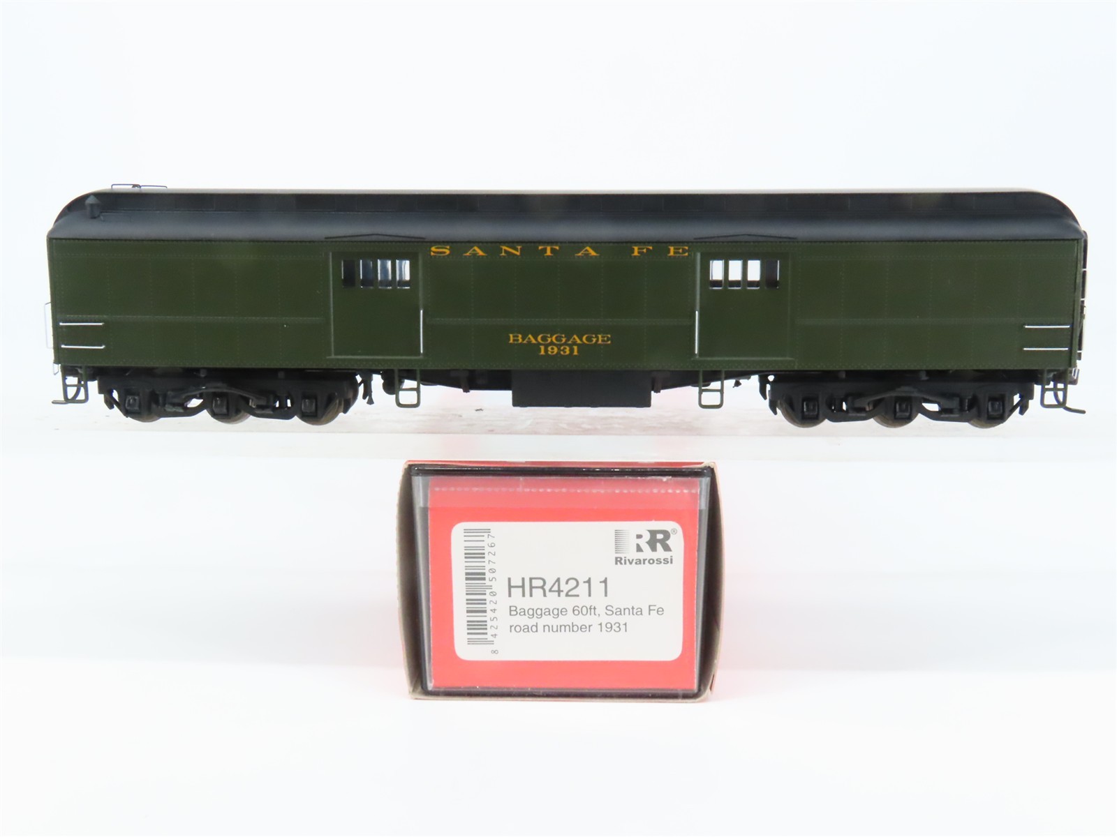 HO Scale Rivarossi HR4211 ATSF Santa Fe Railroad 60\' Baggage Passenger Car #1931