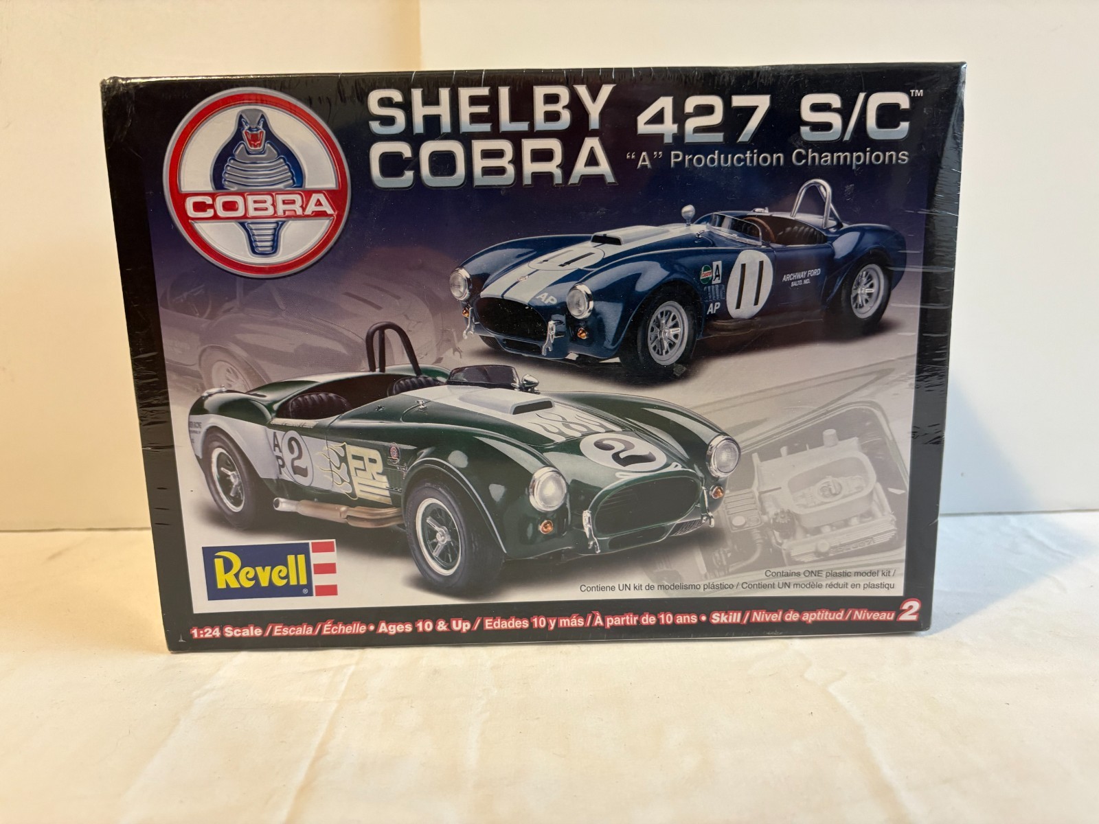 Revell Shelby Cobra 427 S/C Model Car Kit #85-2828 New Sealed Kit Revell Shelby Cobra 427 S/C Model Car Kit #85-2828 New Sealed Kit