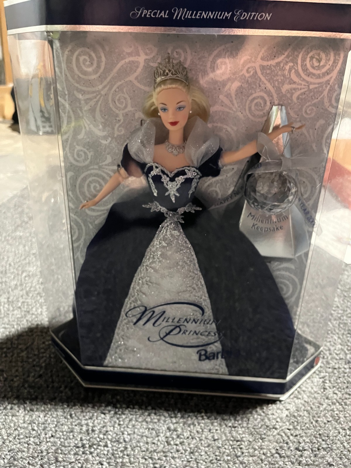 SPECIAL EDITION Mattel 2000 Millennium Princess Barbie Doll SPECIAL EDITION Mattel 2000 Millennium Princess Barbie Doll