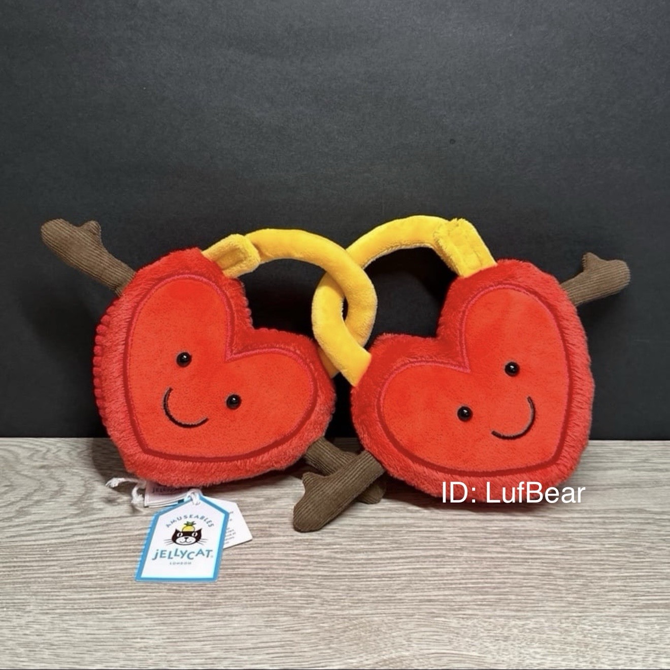 AUTHENTIC❗️Jellycat Val & Tina Love Locks Hearts- NWT Retired- SHIPS SAME DAY AUTHENTIC❗️Jellycat Val & Tina Love Locks Hearts- NWT Retired- SHIPS SAME DAY
