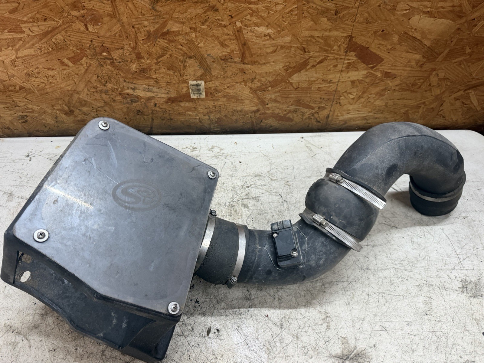 04-05 Chevy GMC 2500HD 3500HD Duramax Lly S&b Cold Air Intake Used 04-05 Chevy GMC 2500HD 3500HD Duramax Lly S&b Cold Air Intake Used