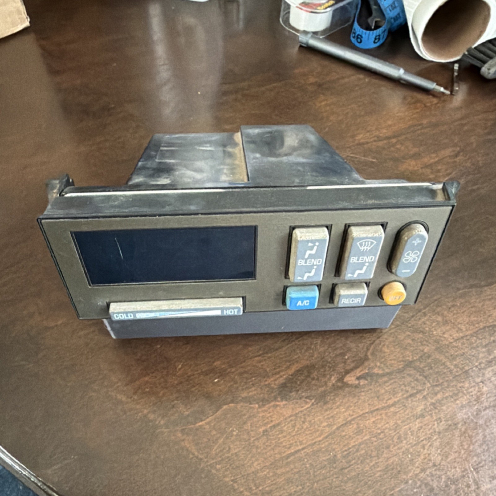 Digital Heater A/C Climate Control Panel fits 90-94 GMC Chevy Truck Suburban Digital Heater A/C Climate Control Panel fits 90-94 GMC Chevy Truck Suburban