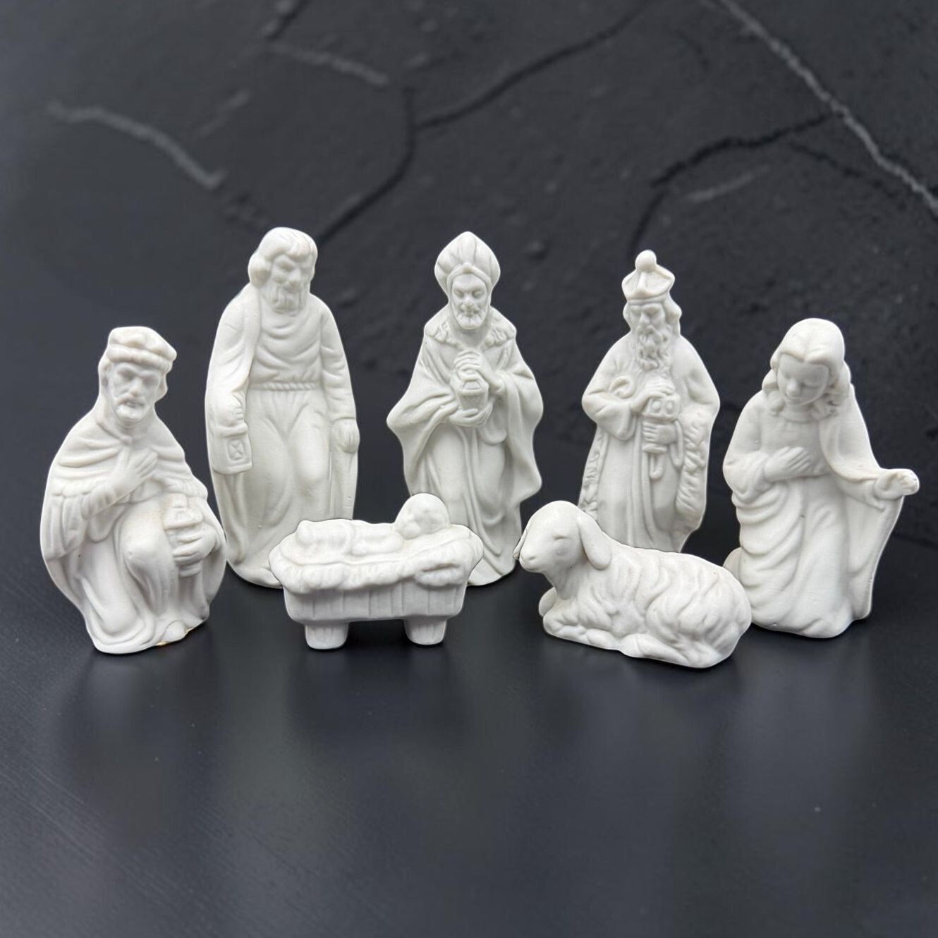 Vtg. Patmar’s Japan White Nativity Set 7 Pc Mary Joseph Wise Men Lamb -2\