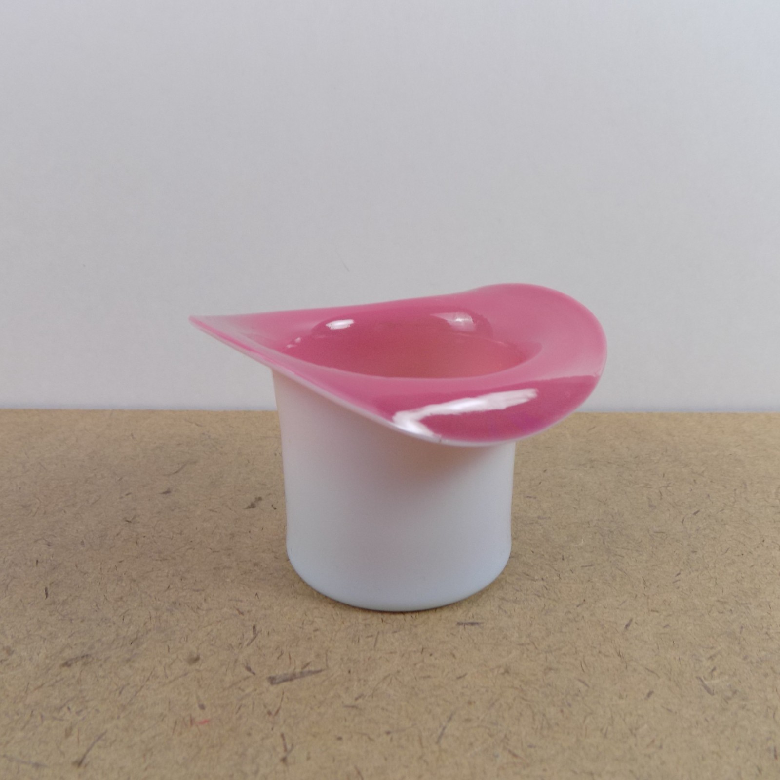 Antique Victorian Art Glass Top Hat Vase Cased Pink White Blown 2.5\ Antique Victorian Art Glass Top Hat Vase Cased Pink White Blown 2.5\