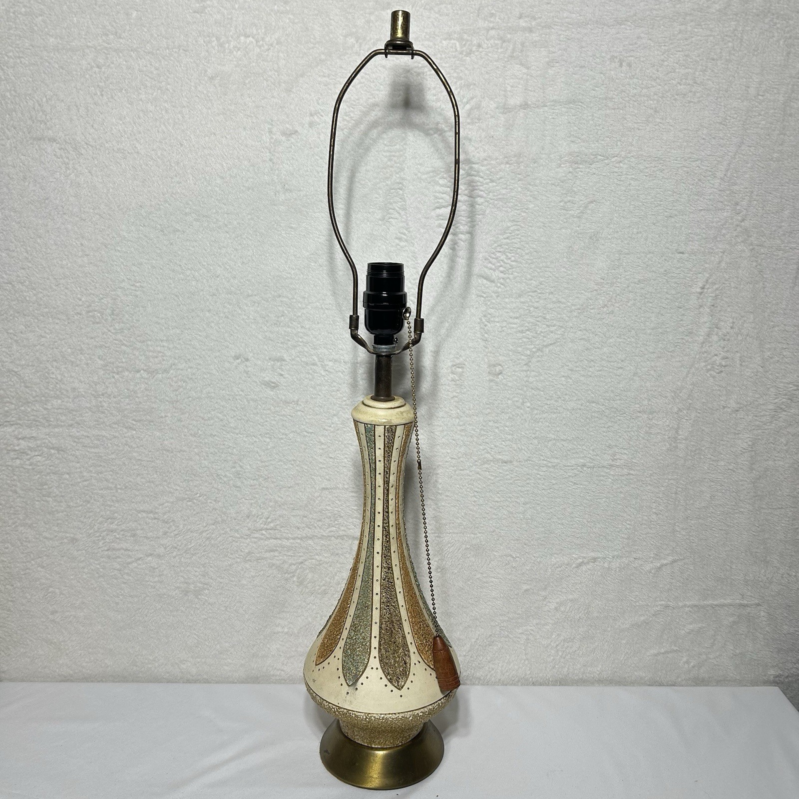 Mid-Century Modern MCM Atomic Genie bottle table lamp by Quartite Creative Corp