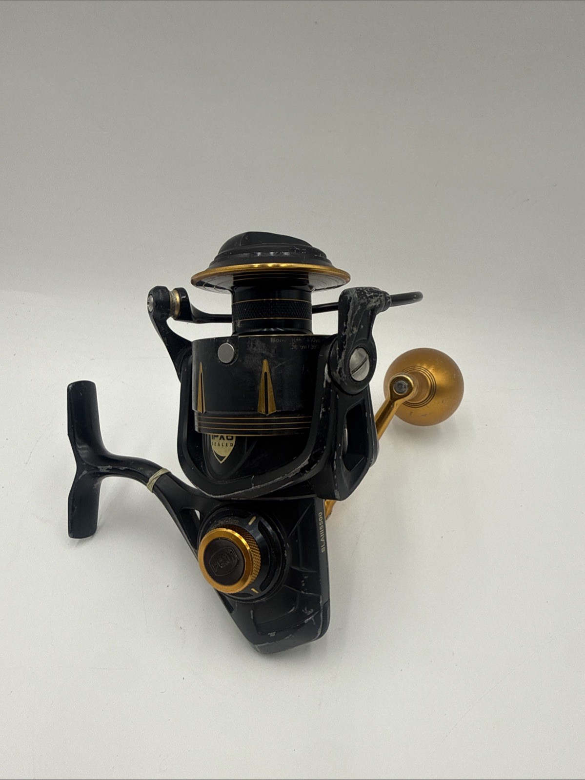 Used PENN Slammer III 5500 (SLAIII5500) Spinning Reel Works Good Used PENN Slammer III 5500 (SLAIII5500) Spinning Reel Works Good