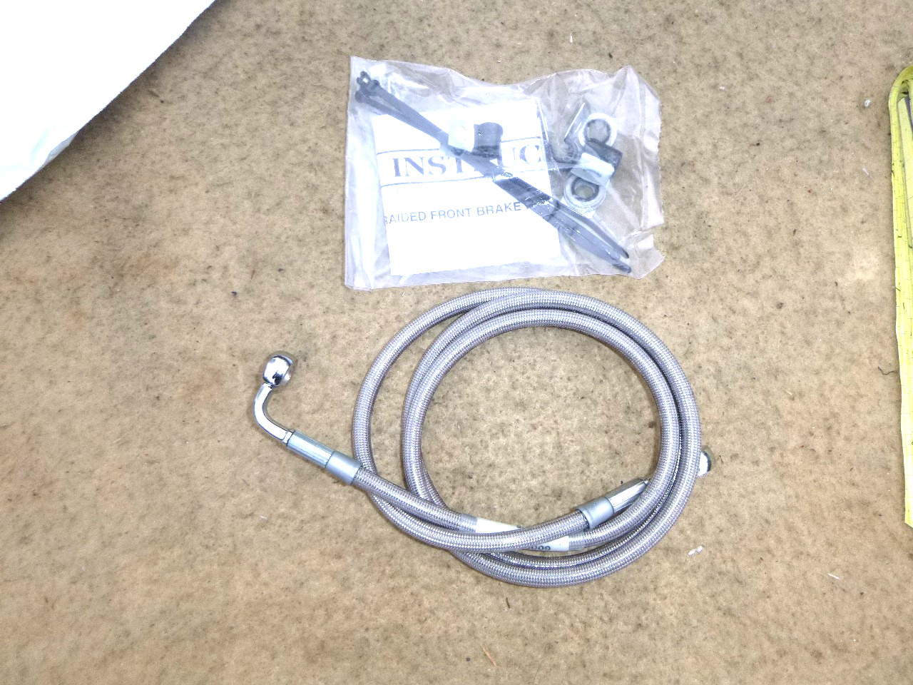N.O.S. HARLEY DAVIDSON S/S WRAPPED FRONT BRAKE LINE KIT45208-97B 1988-2003 FXSTS N.O.S. HARLEY DAVIDSON S/S WRAPPED FRONT BRAKE LINE KIT45208-97B 1988-2003 FXSTS