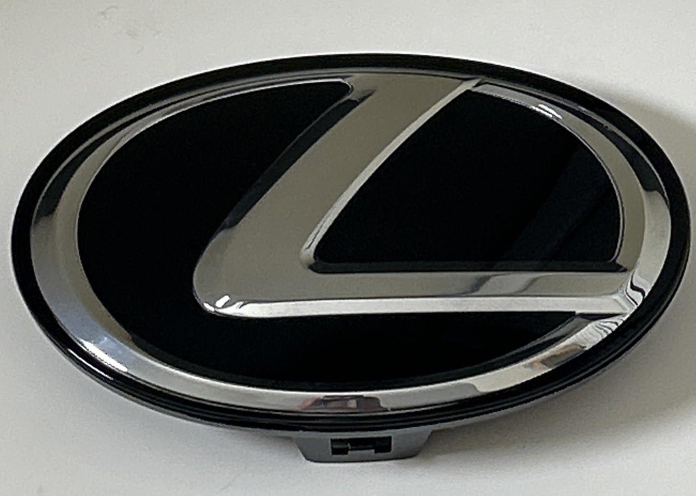 LEXUS ES350 2019-2023 FRONT GRILLE RADAR EMBLEM 53141-33180/33170