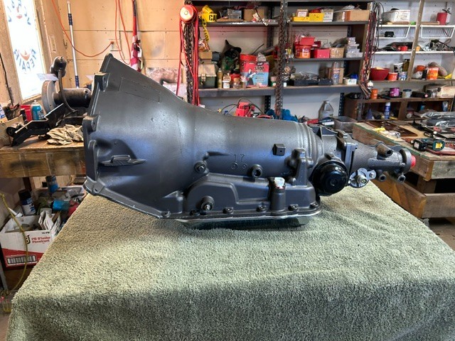 700R4 transmission 2wd re-man( JEGS ) 5VK091A.