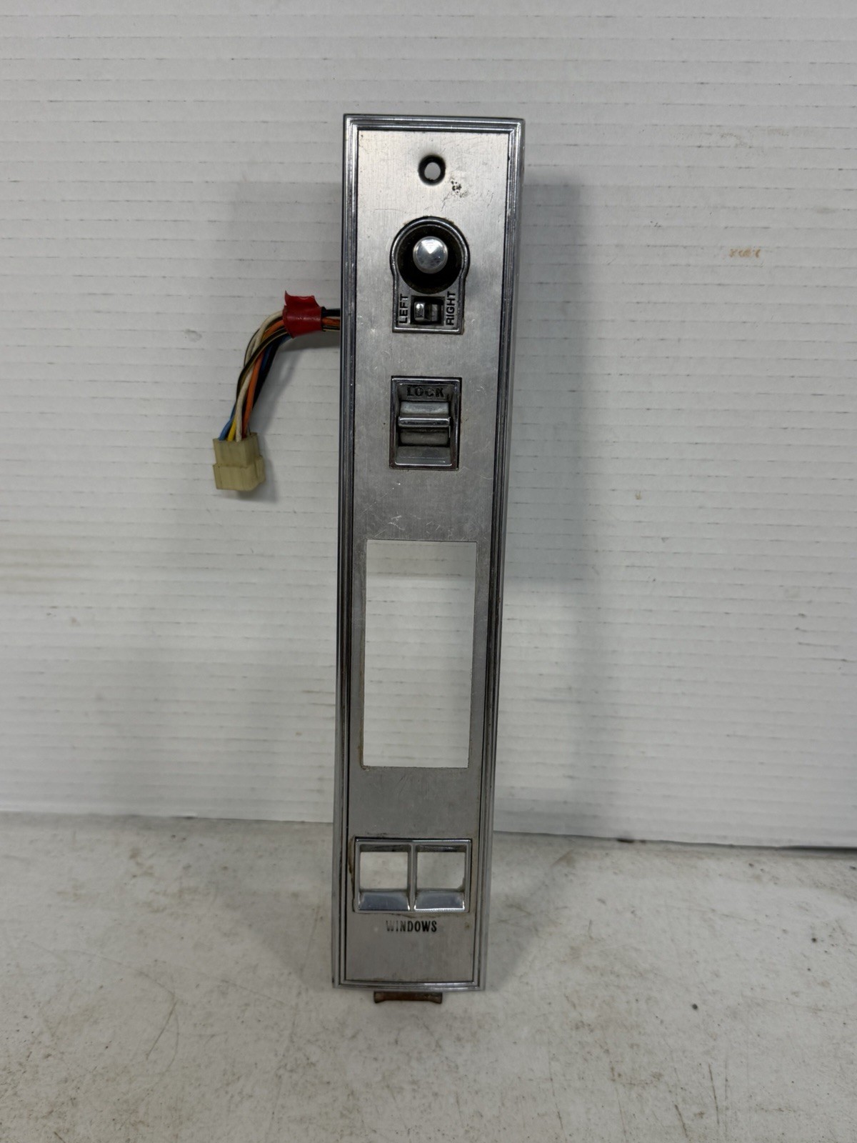 1979-1985 BUICK RIVIERA LH power window, seat,lock and mirror switch PT20099734