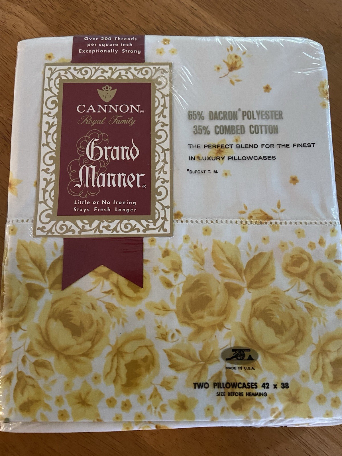 Vintage Cannon Pillowcases White w/ Yellow Roses Cotton Blend NEW Retro Bedding