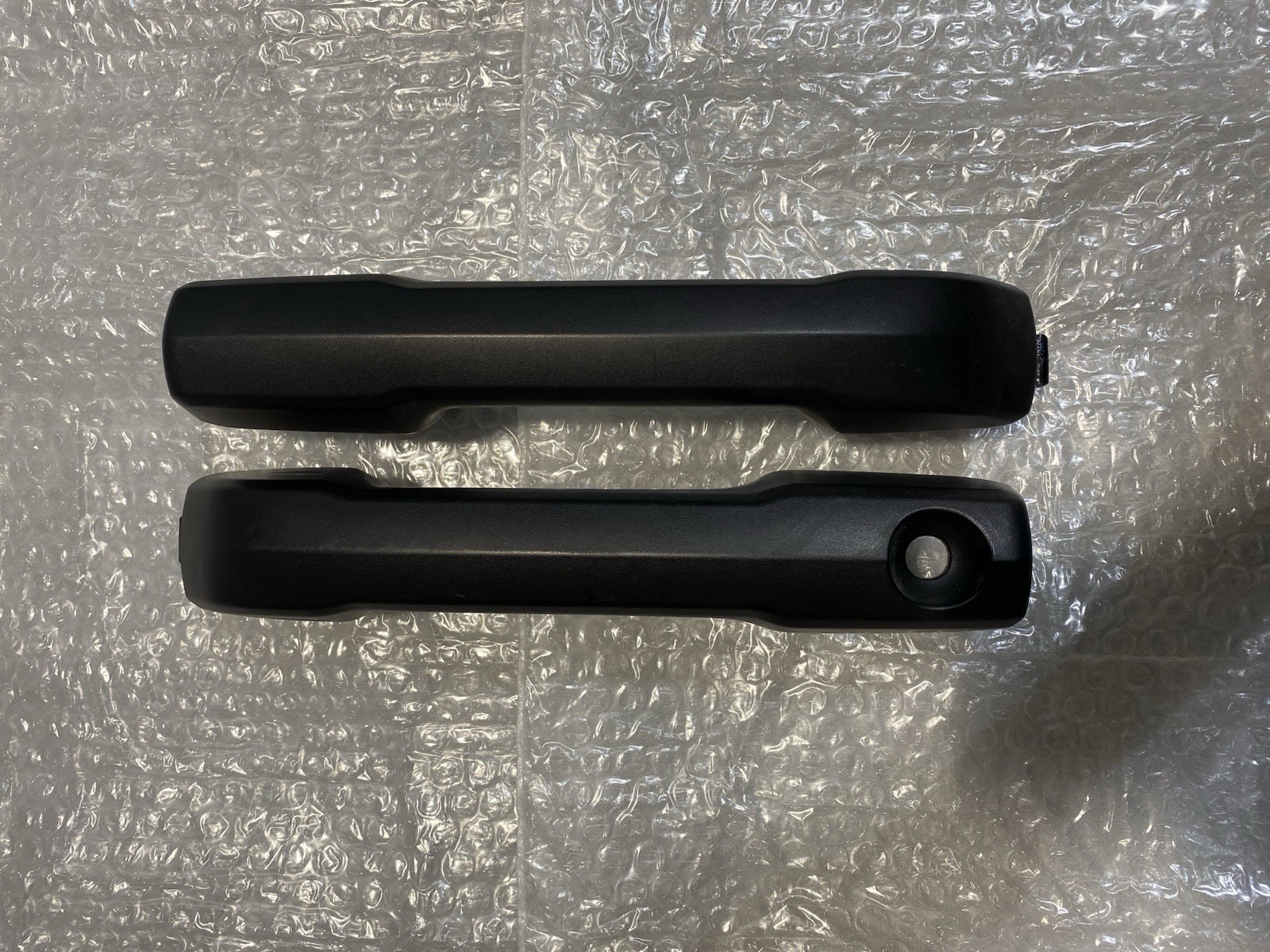 OEM 22-26 TACOMA LEFT FRONT LEFT REAR SIDE DOOR HANDLES SET OF 2 69210-0C120