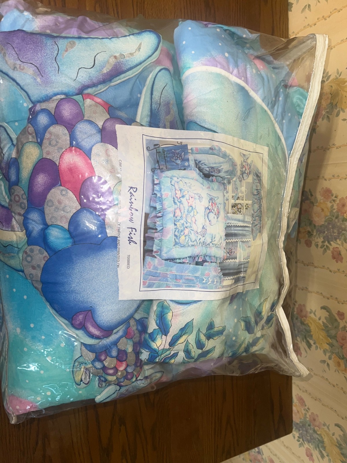 vintage 1992 rainbow fish nursery set