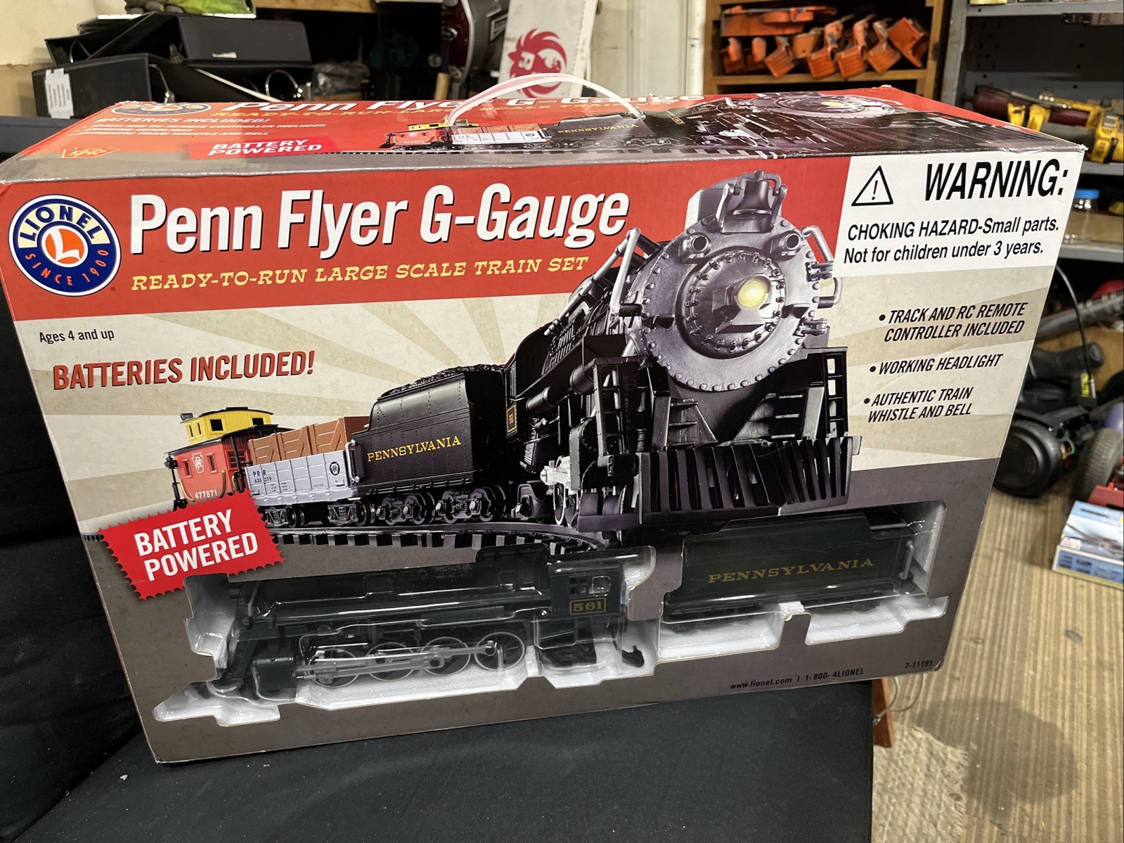 LIONEL 7-11191 PENN FLYER G-GAUGE NEW LIONEL 7-11191 PENN FLYER G-GAUGE NEW