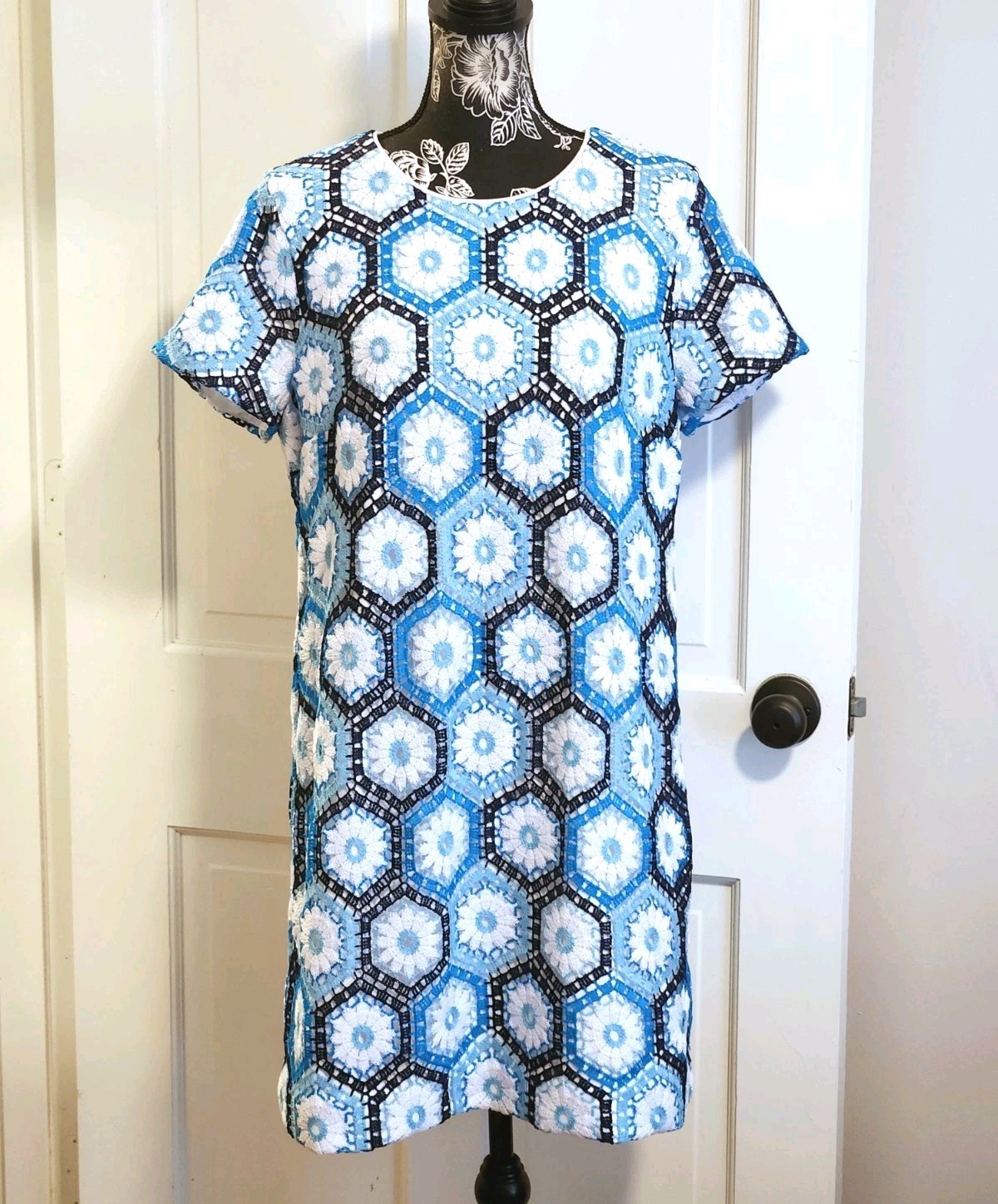 🆕️ 💙SIZE 14 HTF Lilly Pulitzer💙 - Leyla Crochet Shift Dress