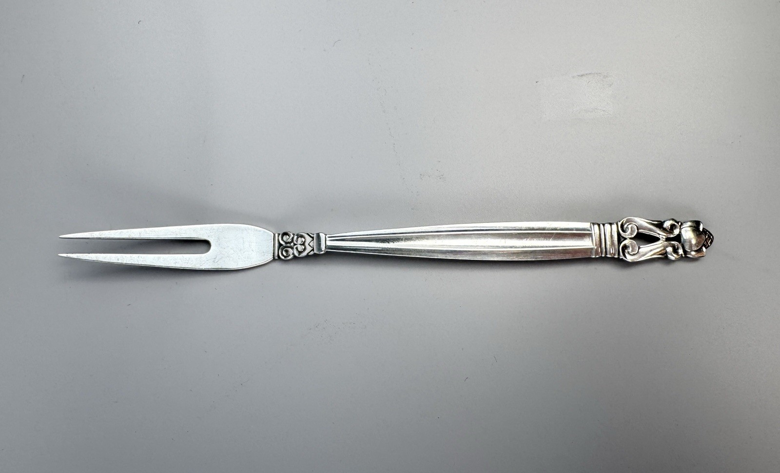 Georg Jensen Acorn Sterling Silver Cold Cut Fork Denmark Very Rare 6 5/8” 25.6g