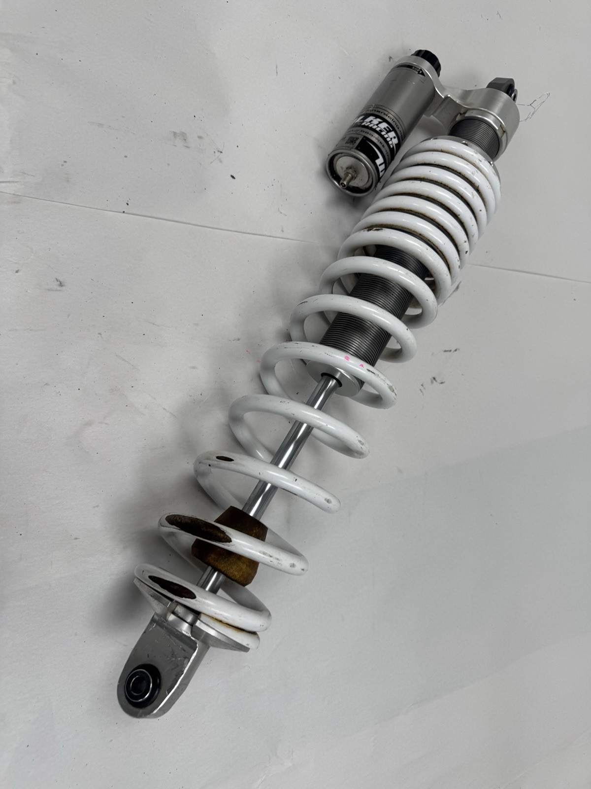 1-2014-21 POLARIS RZR XP 1000/TURBO  LEFT FRONT SHOCK WALKER EVANS 7044889 SH128