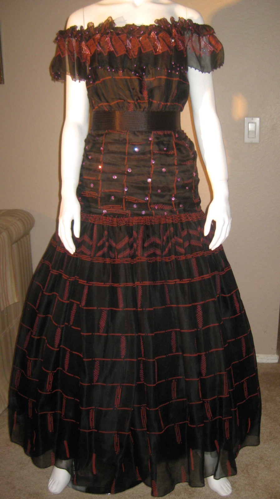 Vintage Zandra Rhodes Haute Couture 1980s Black Silk Beaded Ball Gown 25\ Vintage Zandra Rhodes Haute Couture 1980s Black Silk Beaded Ball Gown 25\