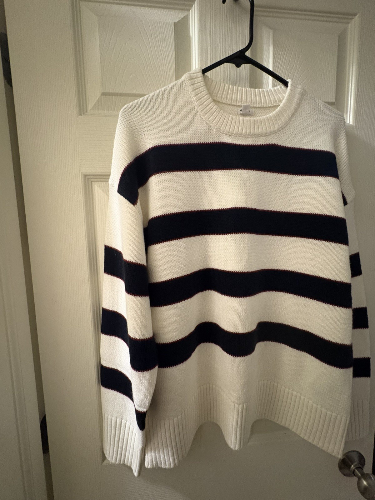 Garage Roxy Supersoft Striped Crewneck Sweater Women’s Large White Blue Red