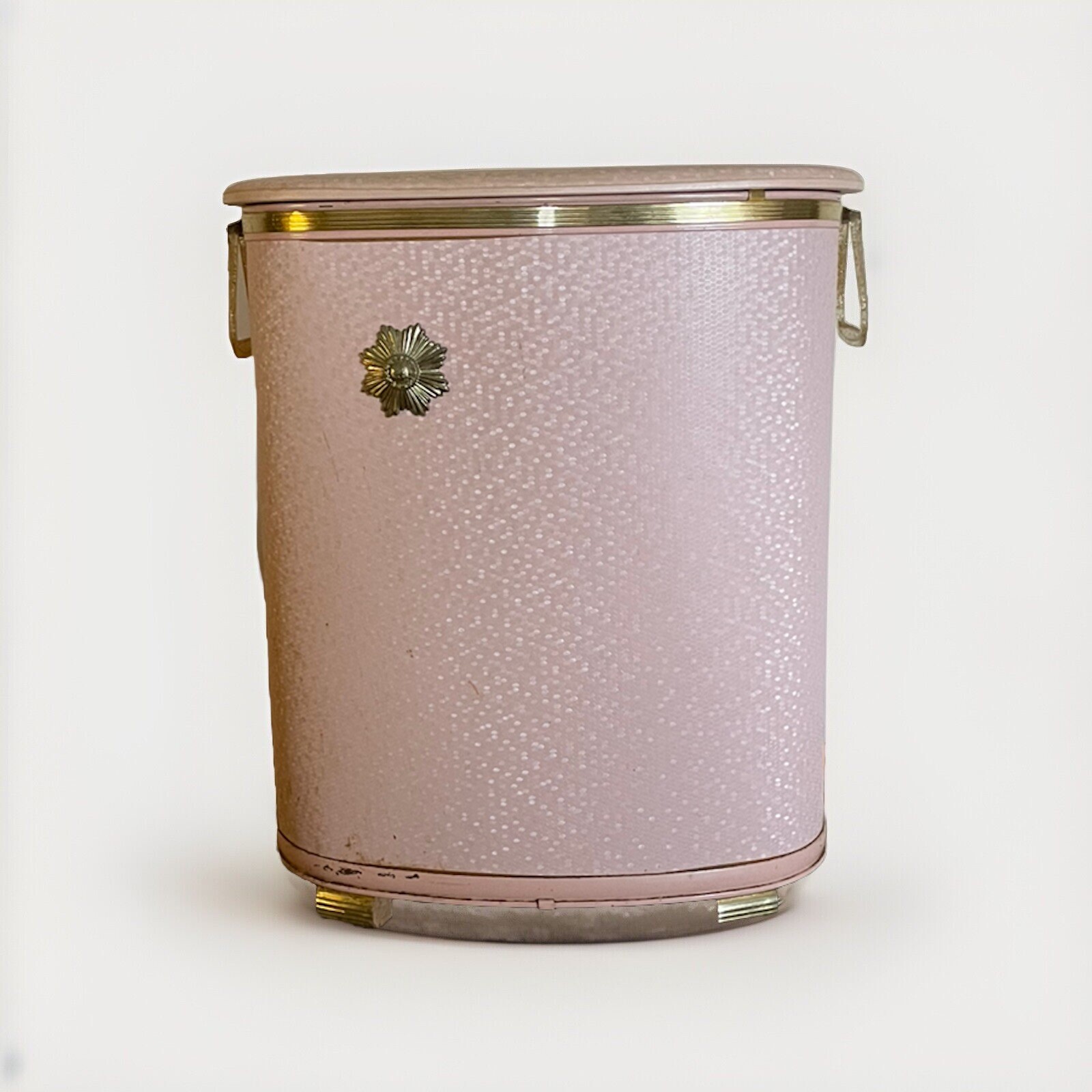 Vintage Mid-Century Pearl Wick Wicker PINK Laundry Hamper w/ Lucite Handles